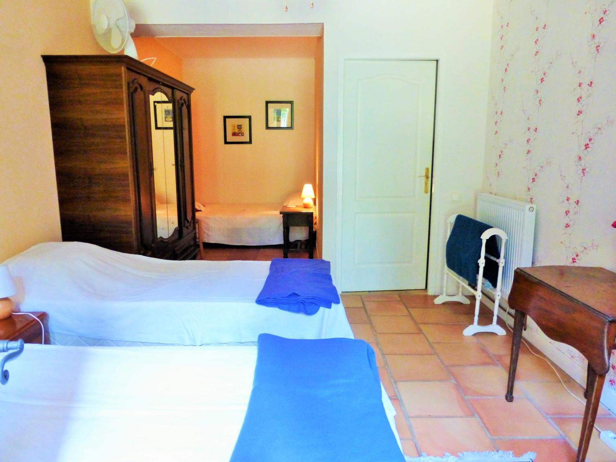 Chateau Du Fraissinet, 6 Gites Sleeping 2-8 Guests, Pool And River On Site La Tronche  Buitenkant foto