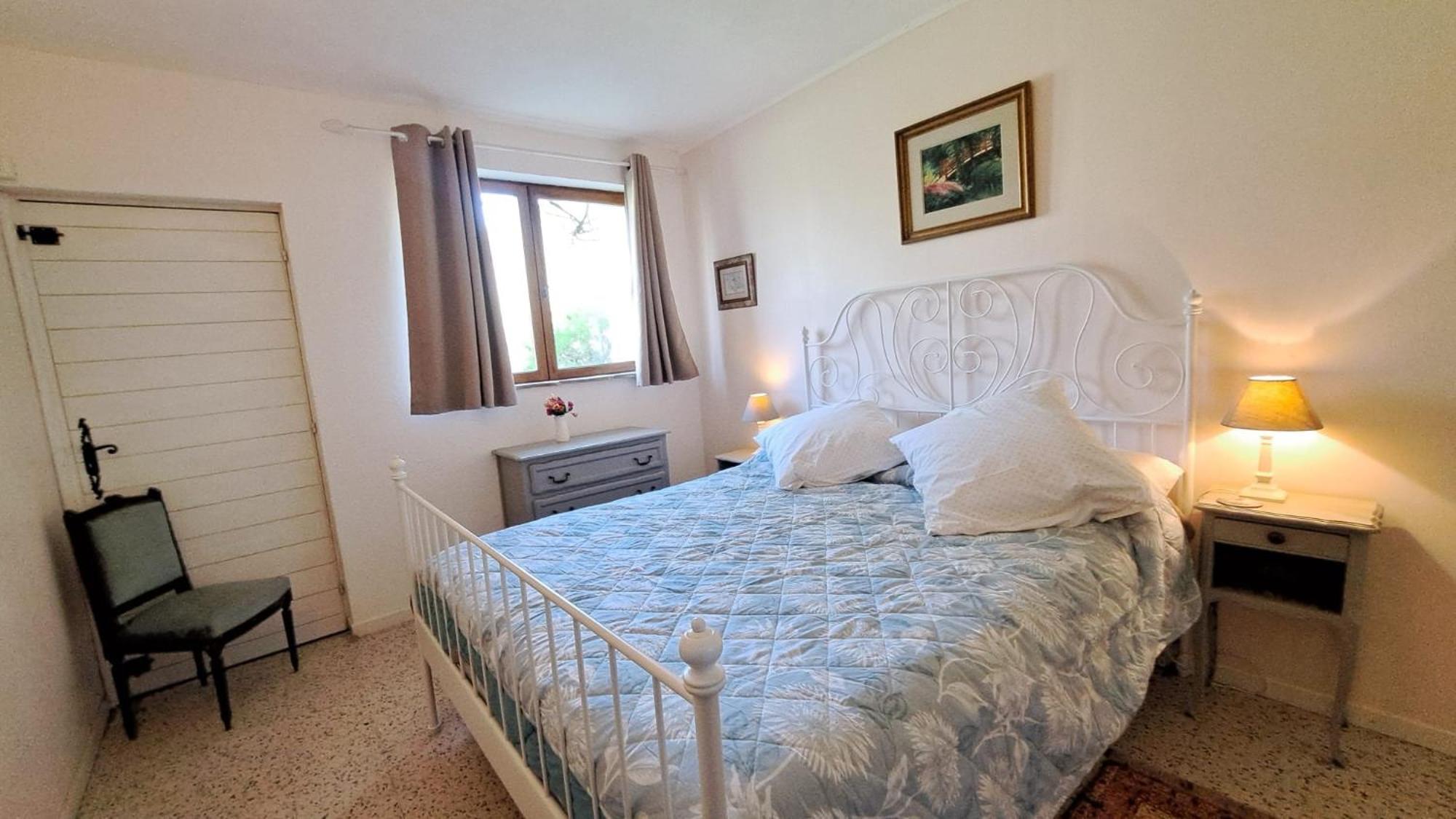 Chateau Du Fraissinet, 6 Gites Sleeping 2-8 Guests, Pool And River On Site La Tronche  Buitenkant foto