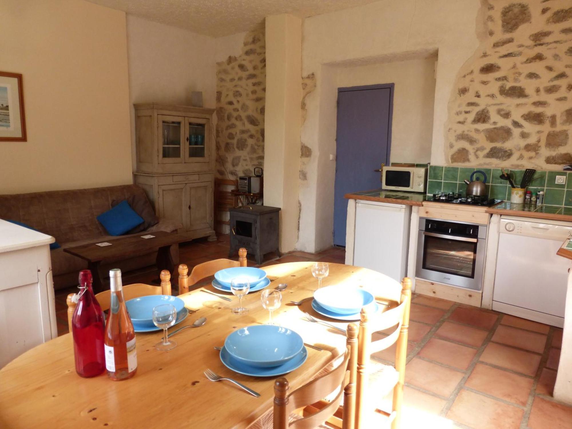 Chateau Du Fraissinet, 6 Gites Sleeping 2-8 Guests, Pool And River On Site La Tronche  Buitenkant foto